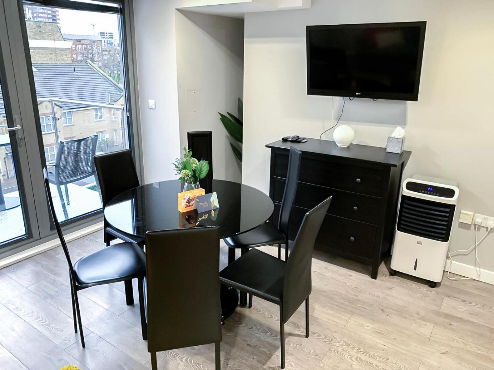 Appartamento Contemporary With Private Terraces In Shoreditch, Hoxton, Islington Londra