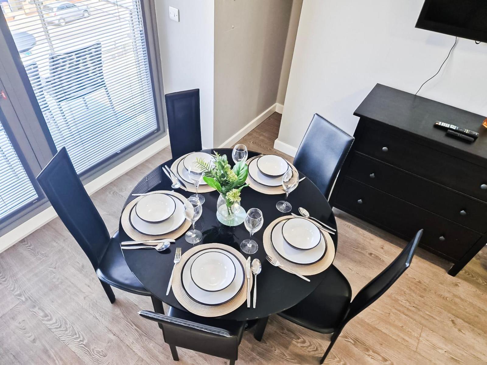 Contemporary With Private Terraces In Shoreditch, Hoxton, Islington Appartamento *