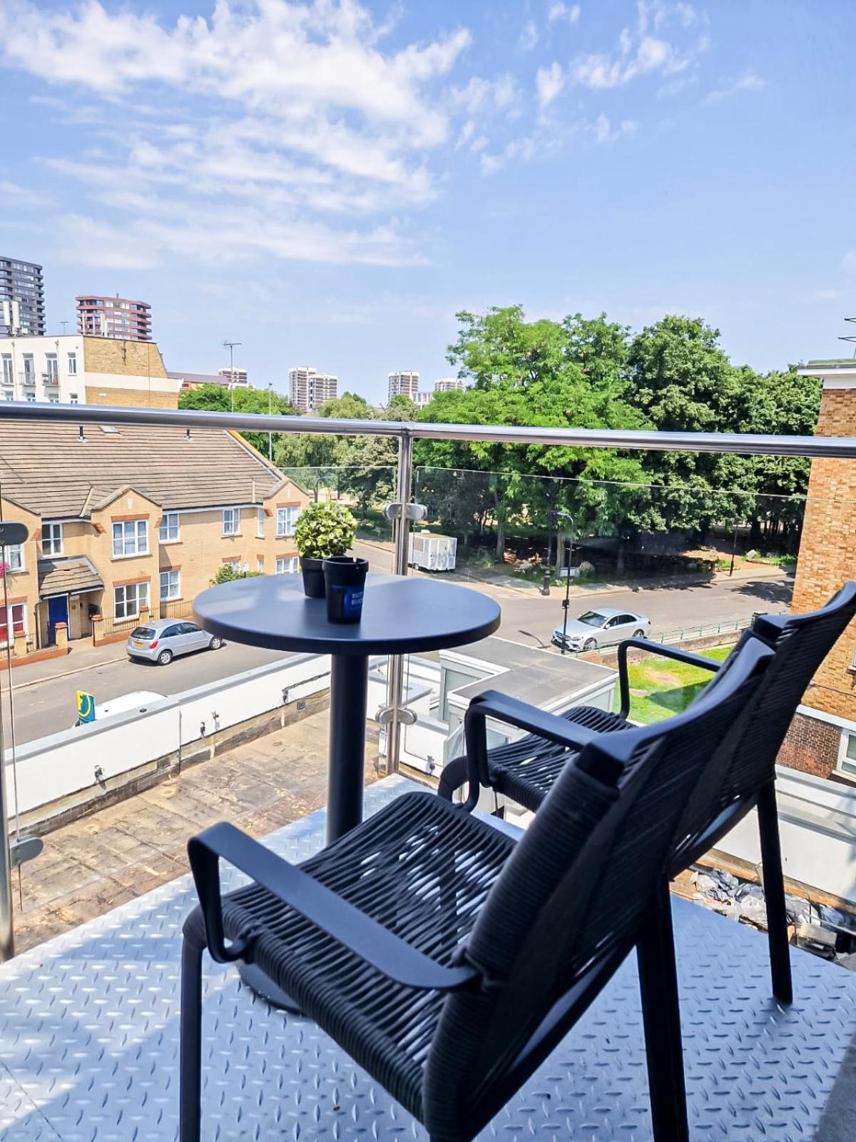 Contemporary With Private Terraces In Shoreditch, Hoxton, Islington Appartamento Londra
