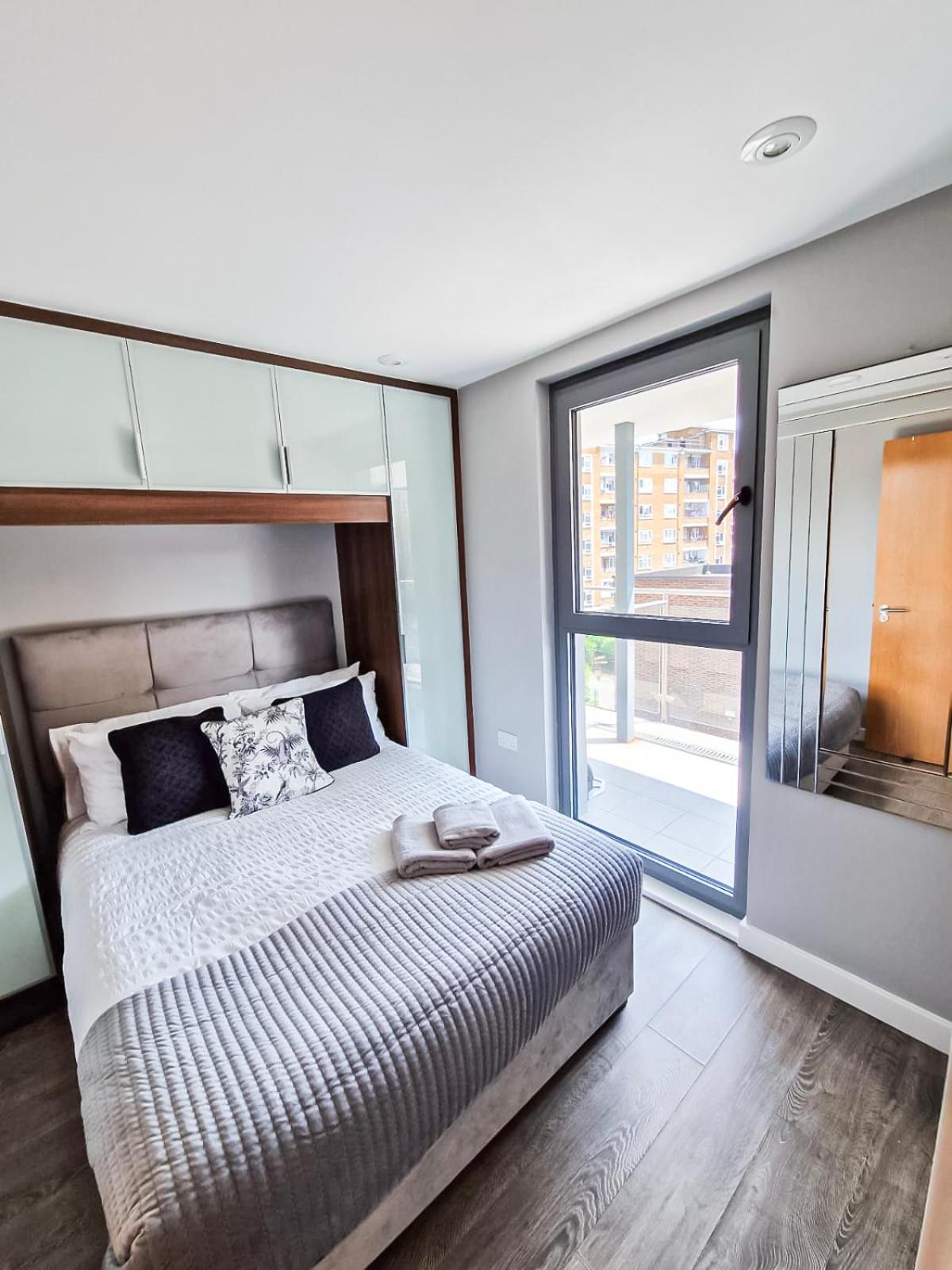 Appartamento Contemporary With Private Terraces In Shoreditch, Hoxton, Islington